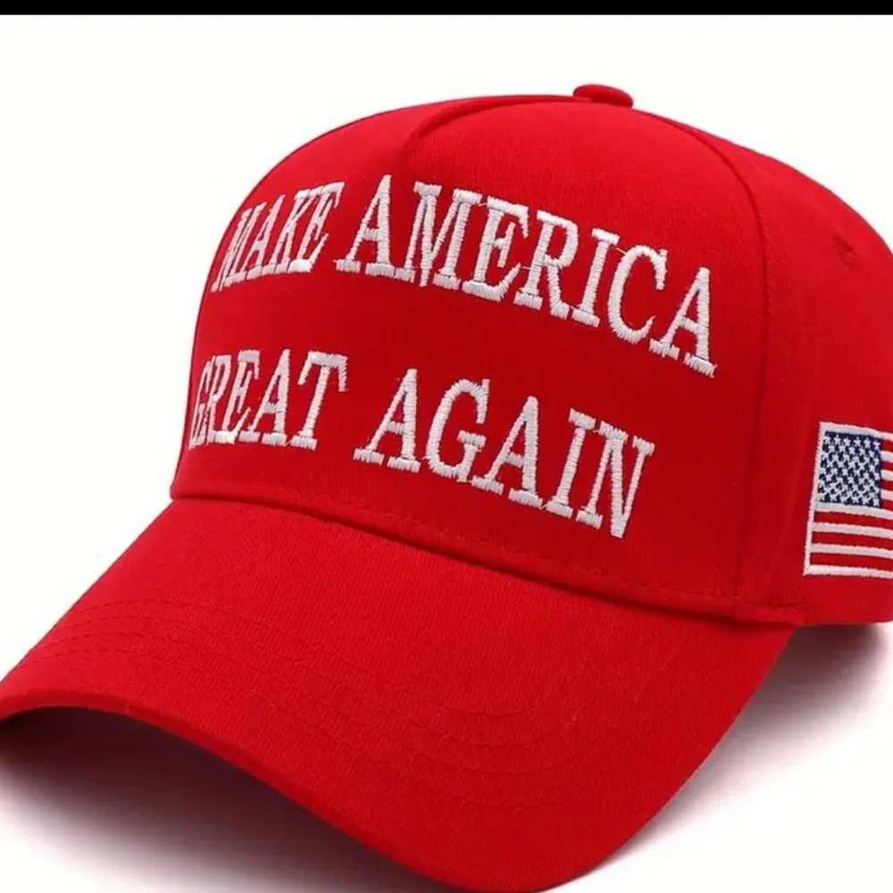 TRUMP'S MAKE AMERICA GREAT AGAIN HAT